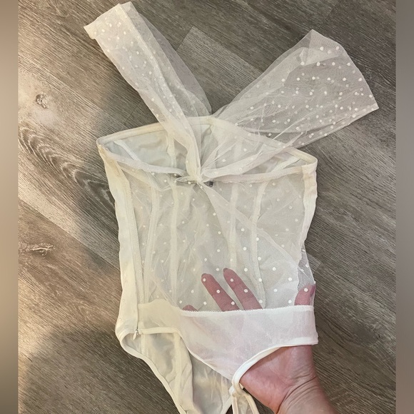 Naa Naa lace bodysuit - Picture 3 of 4